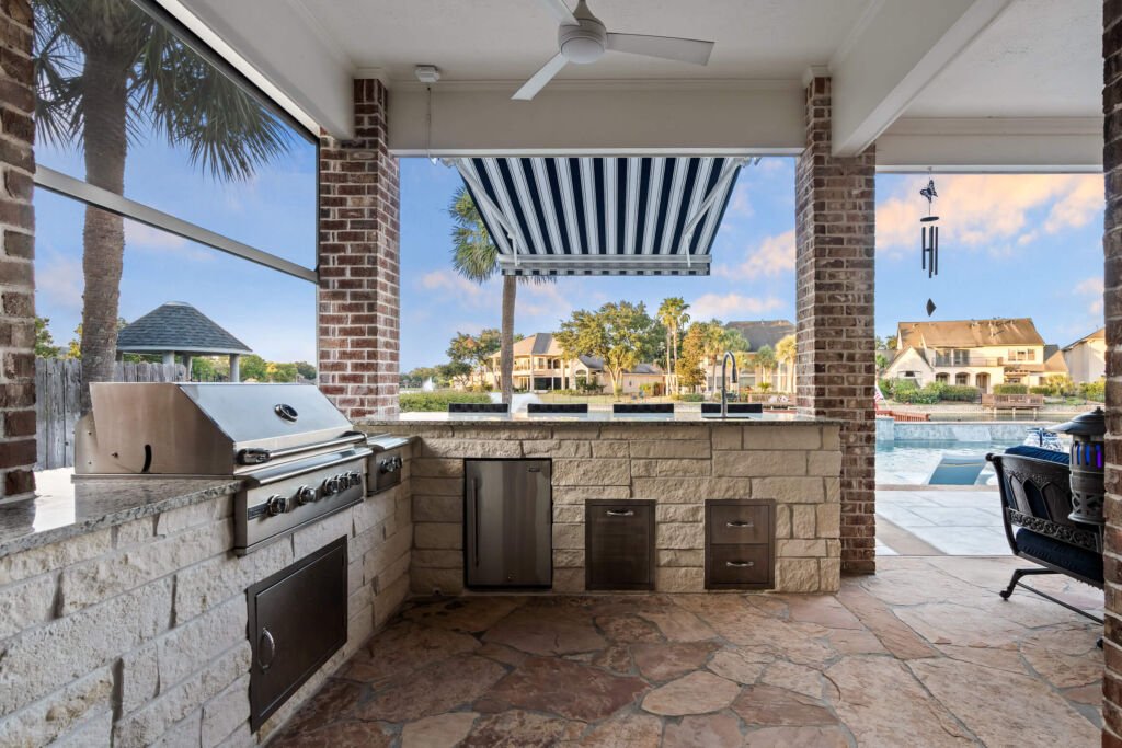 7 Must-Have Barndominium Interior Ideas to Design Your Dream Home 6 Outdoor Kitchen